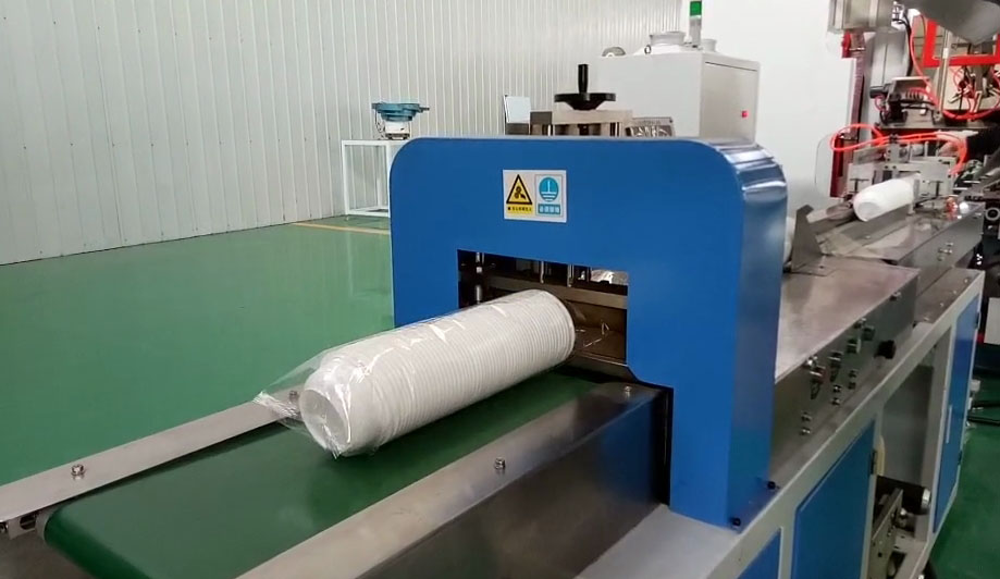 máquina de envasado de vasos de papel