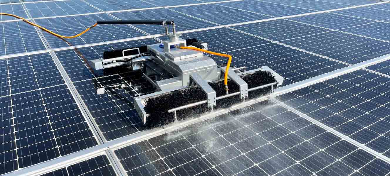 robot de limpieza de paneles solares